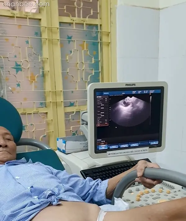 老年男性前列腺仪器检查